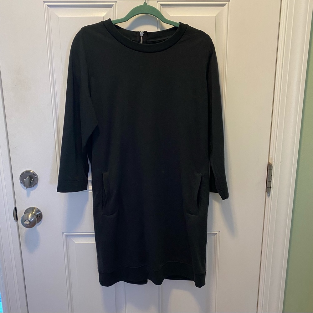 Logan Black 3/4 sleeve sweatshirt dress pockets S